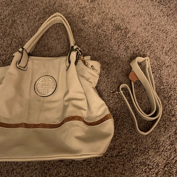 NWOT Purse - Picture 4 of 6